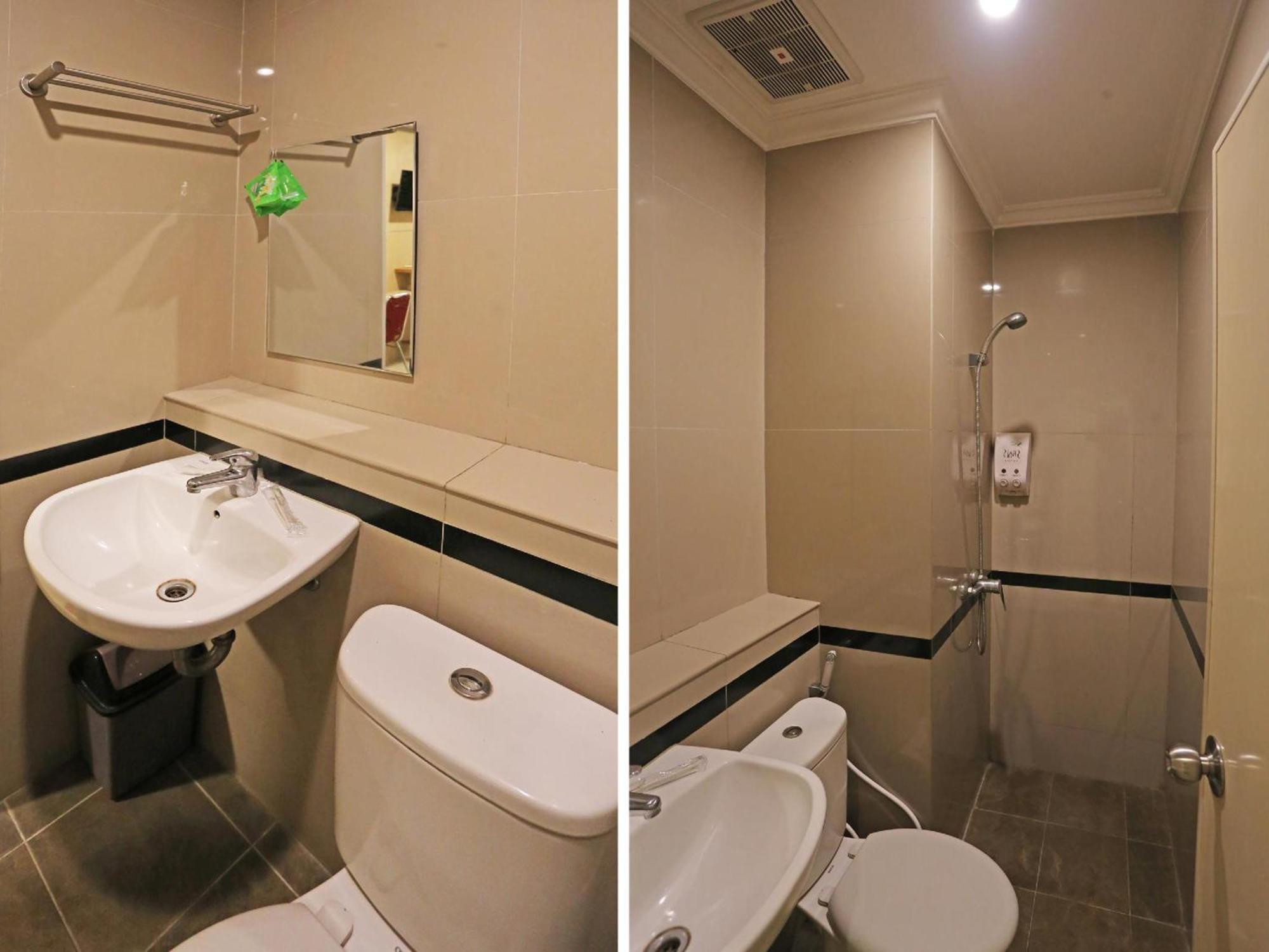 Sans Hotel Fiducia Serpong Esterno foto